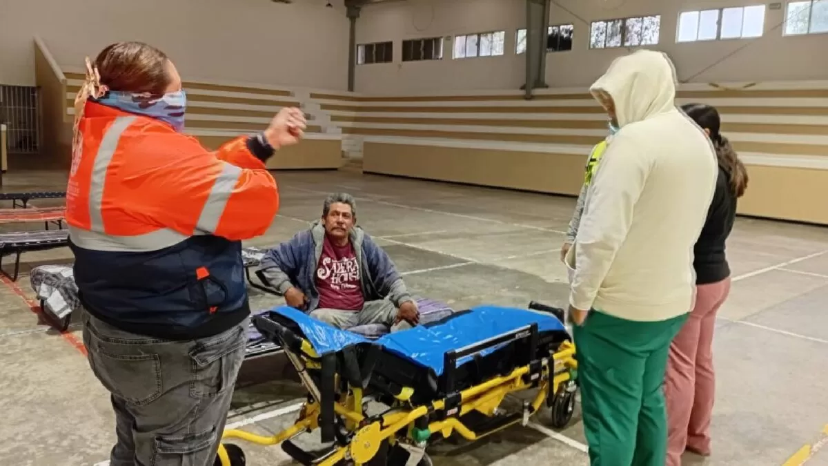 Abren como refugio el auditorio Américo Villarreal Guerra para proteger a personas por fuerte onda gélida