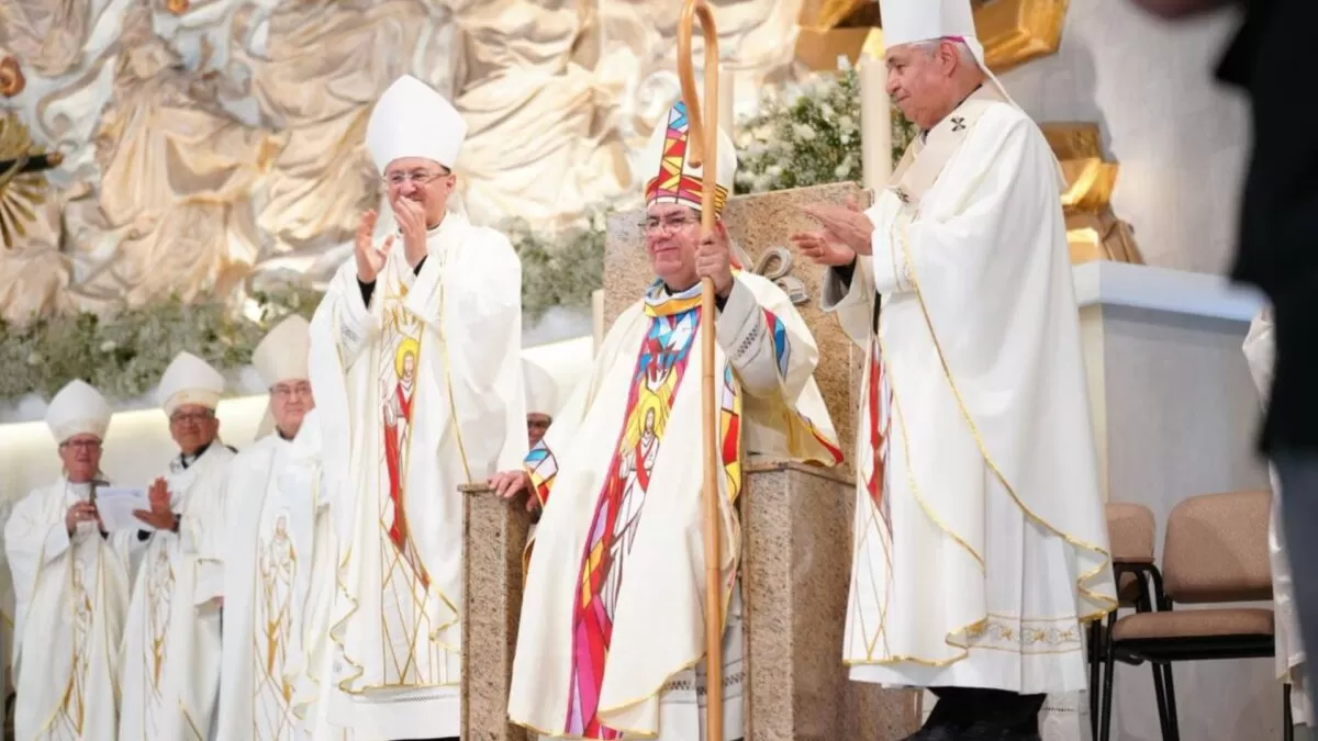 Nuncio apostólico y 30 obispos de México, ordenan a nuevo obispo en Nuevo Laredo
