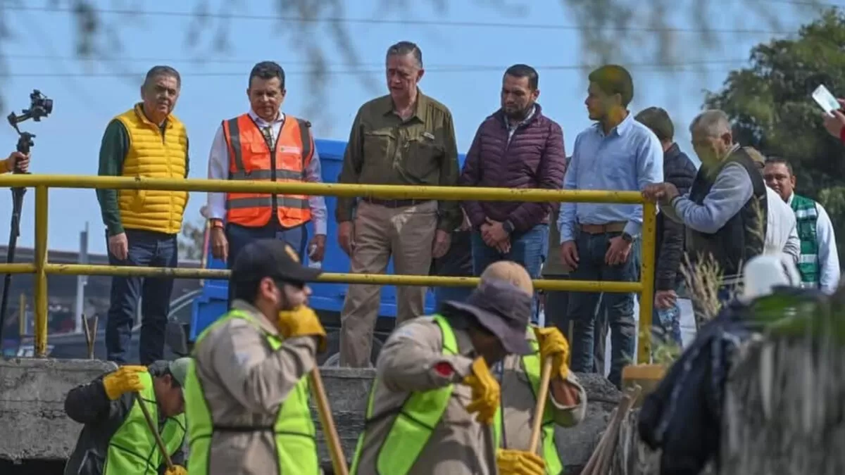 Lalo Gattás supervisa limpieza de espacios públicos en Ciudad Victoria