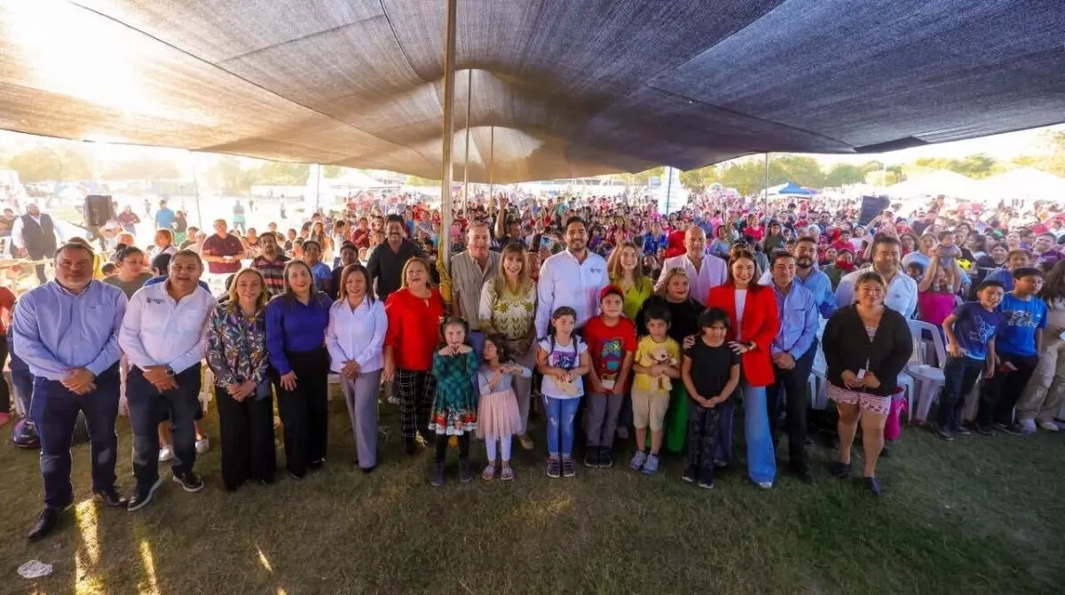 Festejó Carlos Peña Ortiz a más de 2,800 habitantes de la Juárez con alegre Posada