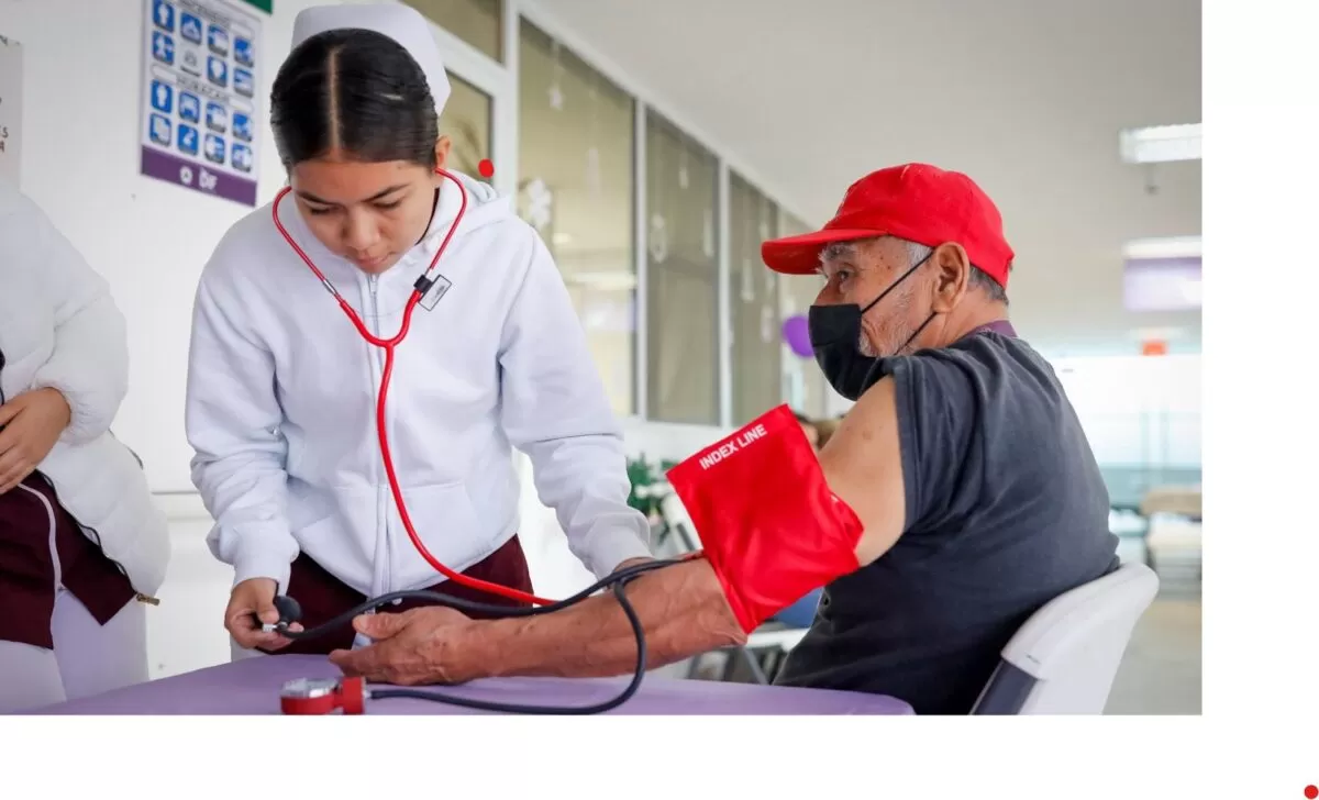Fortalece DIF Tamaulipas la atención a personas adultas mayores con brigadas de salud