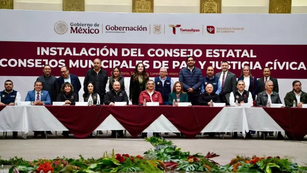 Carmen Lilia Canturosas rinde protesta como integrante del Consejo de Paz y Justicia Cívica