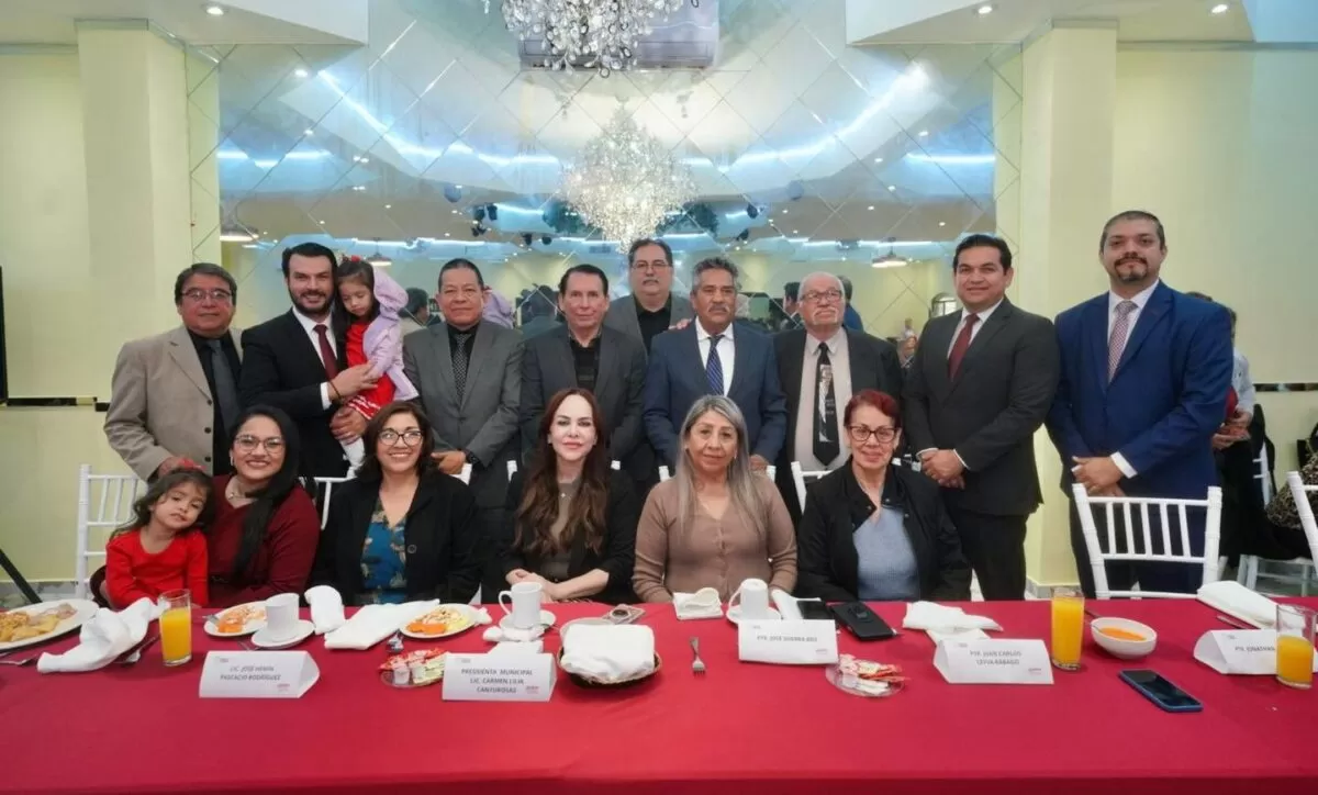 Fortalece Carmen Lilia Canturosas lazos de unidad con líderes religiosos en Nuevo Laredo