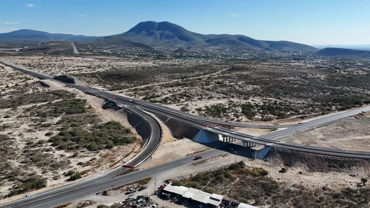 En su fase final, carretera Mante–Tula registra 95 % de avance