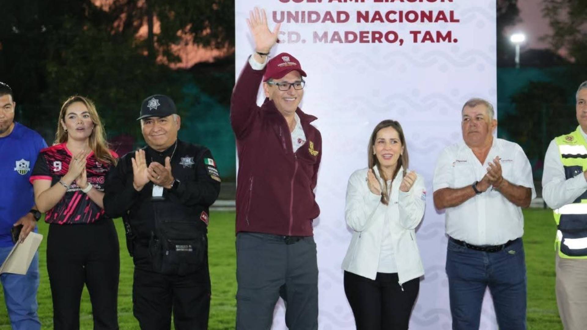 Erasmo González reafirma su compromiso con los deportistas