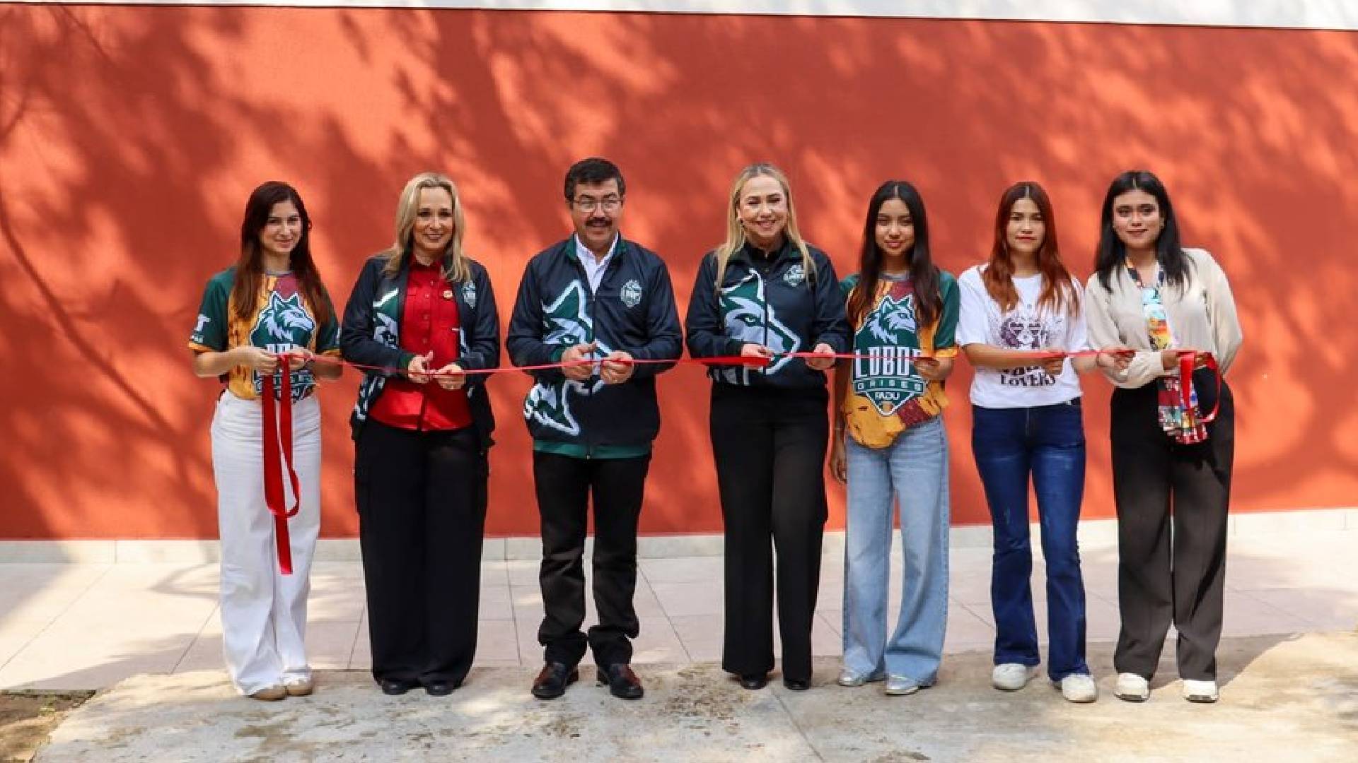 Fomenta el rector Dámaso Anaya talento e innovación en la FADU