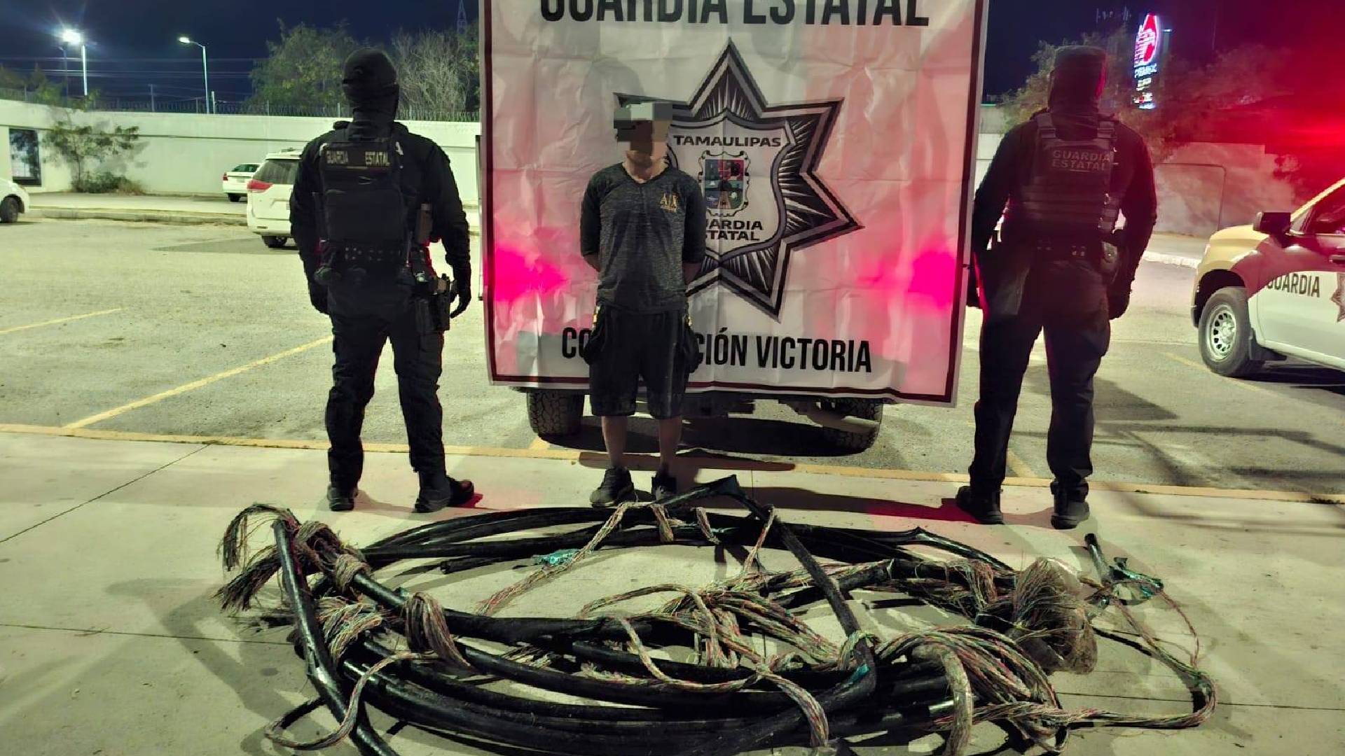 Cae ratero con 40 metros de cable robado en Victoria