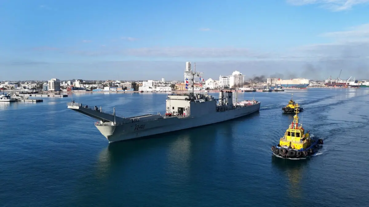 Dos barcos mexicanos llegan a Cuba con ayuda humanitaria