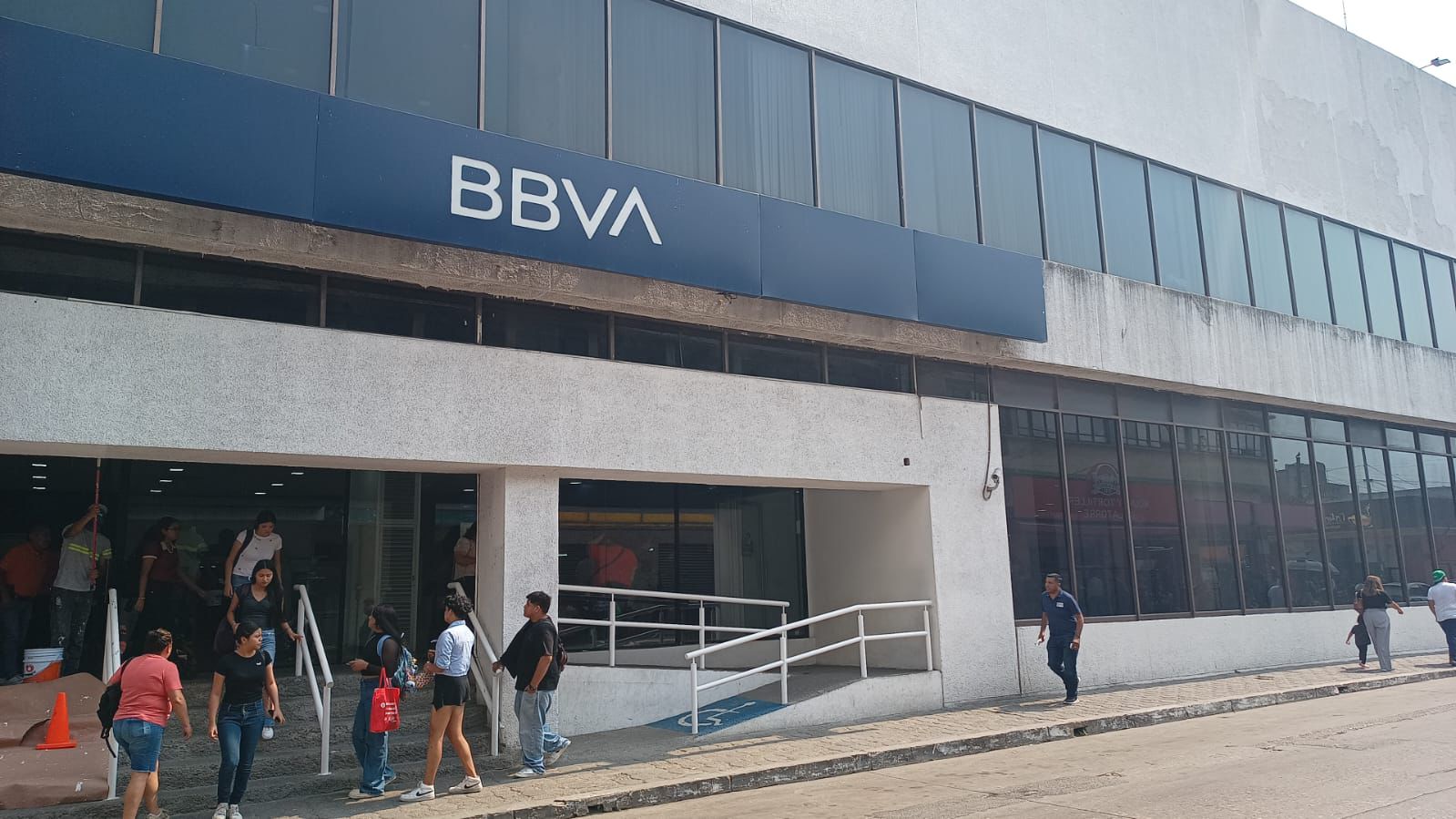 Asaltan a adulto mayor tras retirar dinero en Tampico