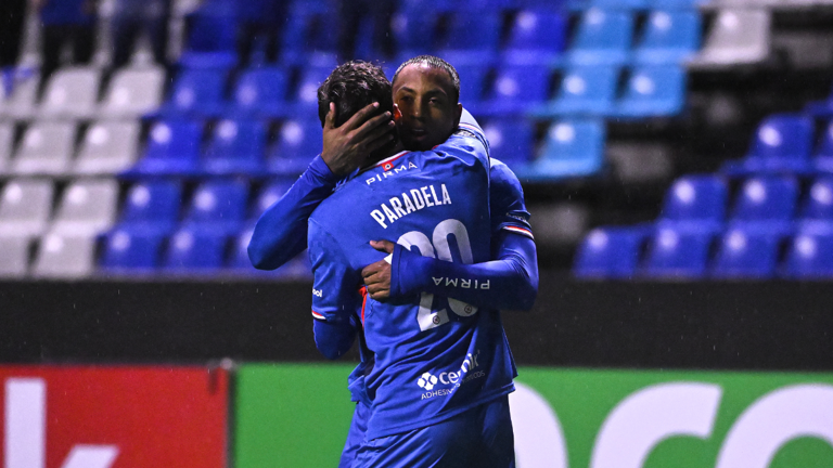 Cruz Azul avanza a cuartos de final de la Concachampions