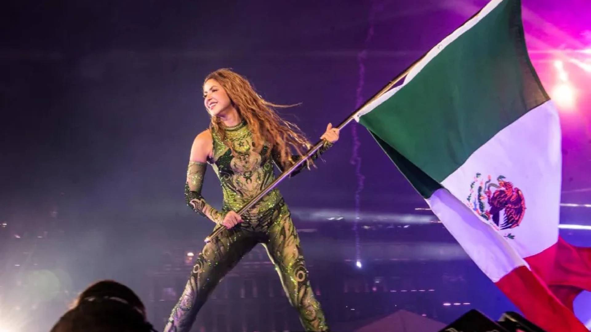 Shakira conquista el Zócalo ante 400 mil asistentes