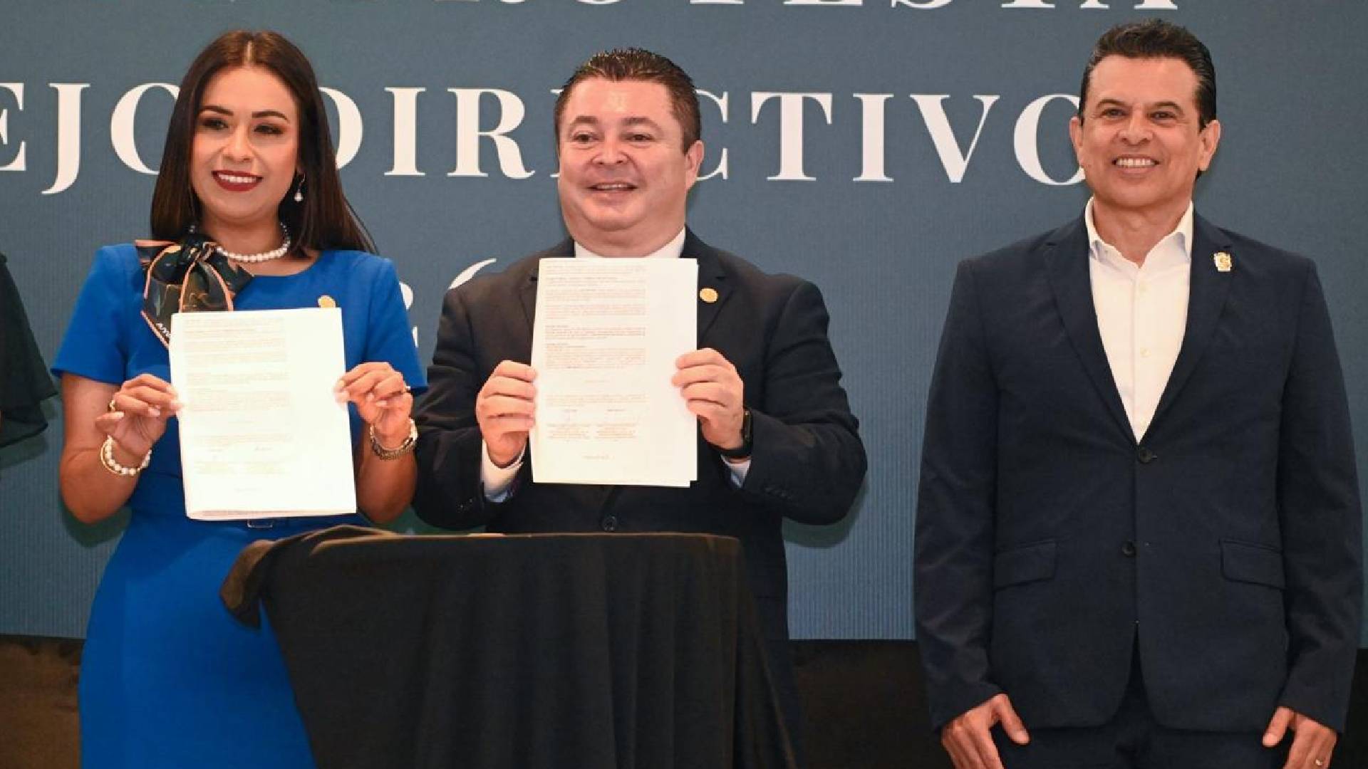 Lalo Gattás fortalece colaboración con el sector inmobiliario en Victoria