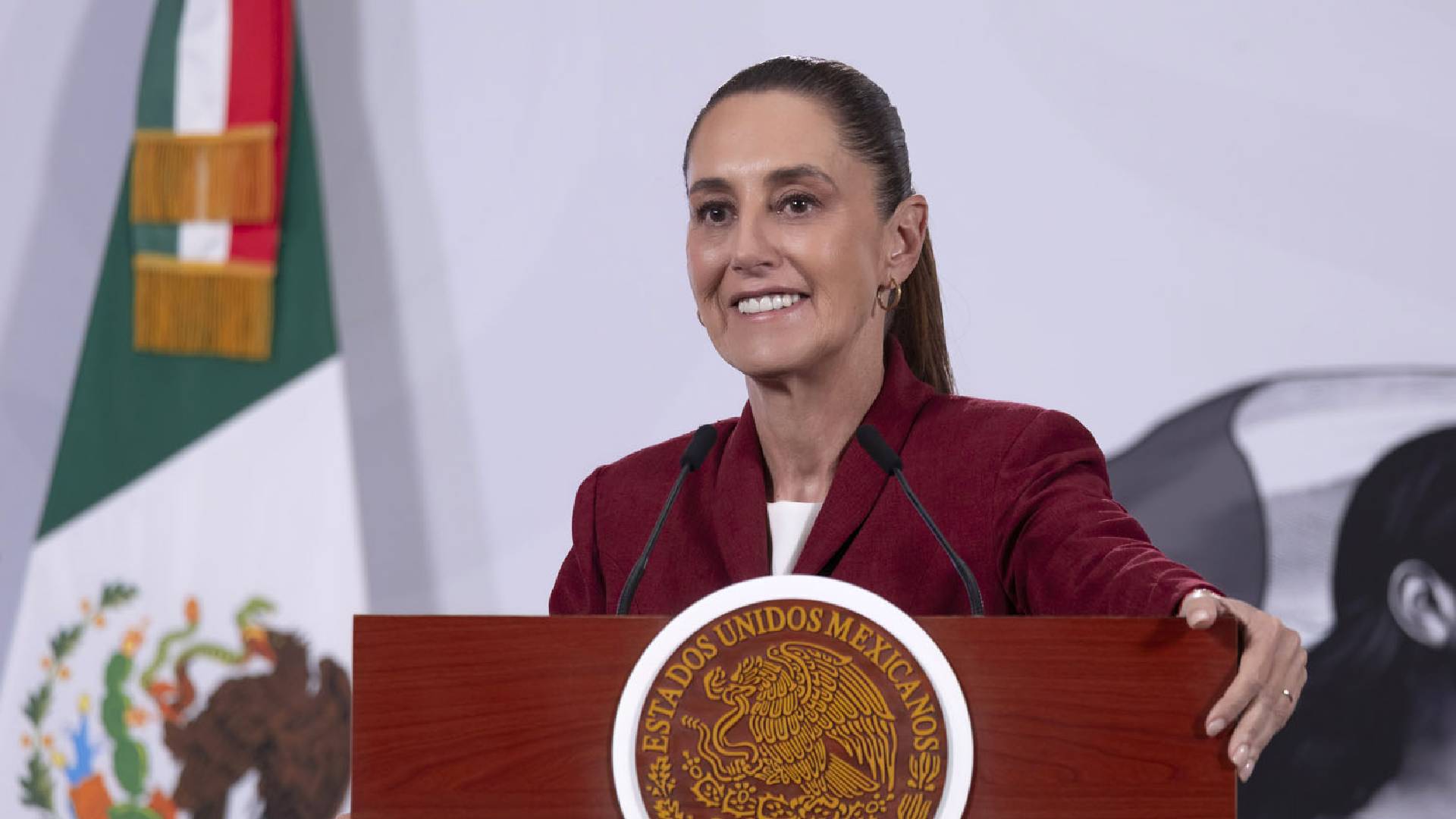 Sheinbaum presenta Plan B de reforma electoral; lo enviará al Senado