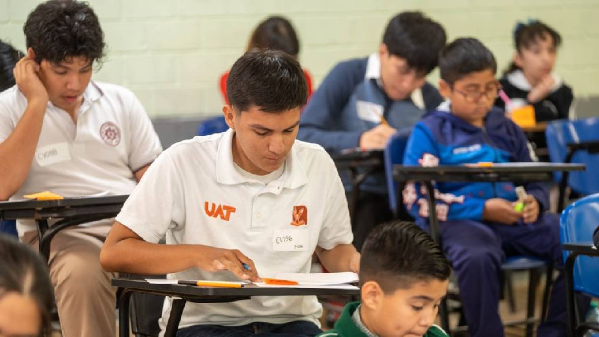 UAT reúne a 150 estudiantes rumbo a la Olimpiada Nacional de Matemáticas