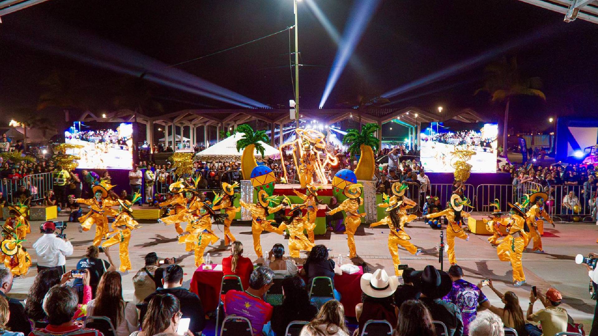 Va la Secretaría de Turismo por Patronato del Carnaval