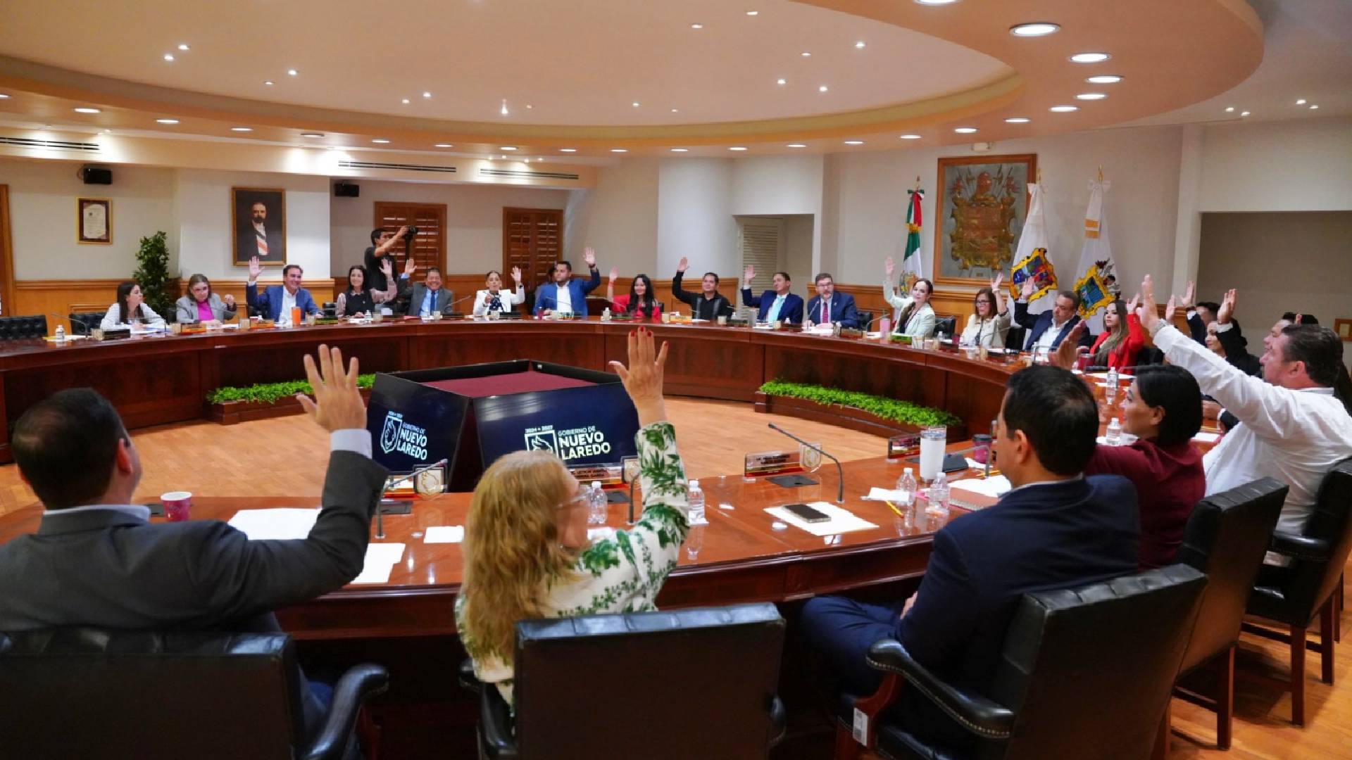 Impulsa Gobierno de Nuevo Laredo infraestructura vial; Cabildo aprueba paquetes de obras con recursos federales