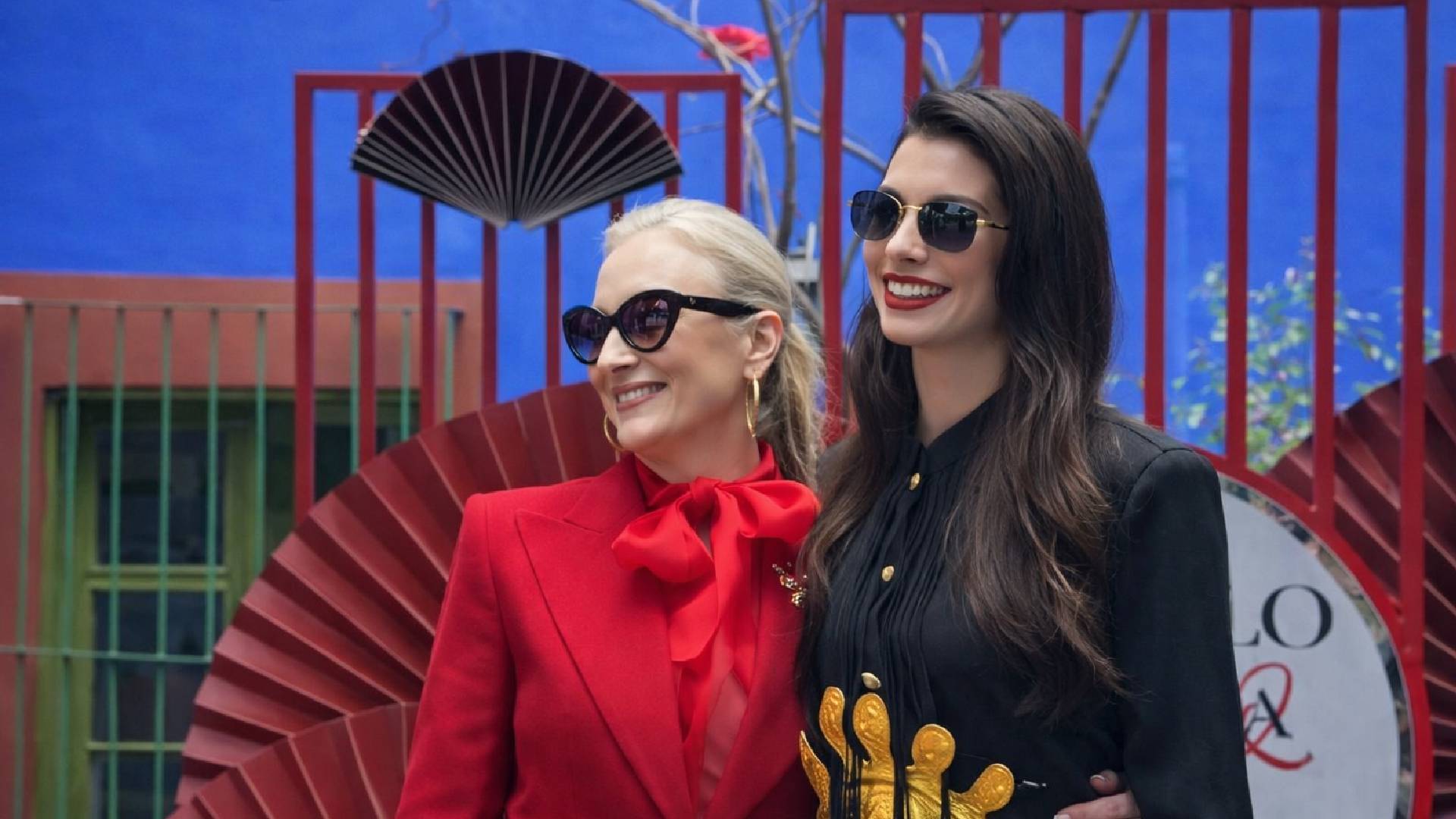 Meryl Streep y Anne Hathaway llegan a CDMX por “El diablo viste a la moda 2”