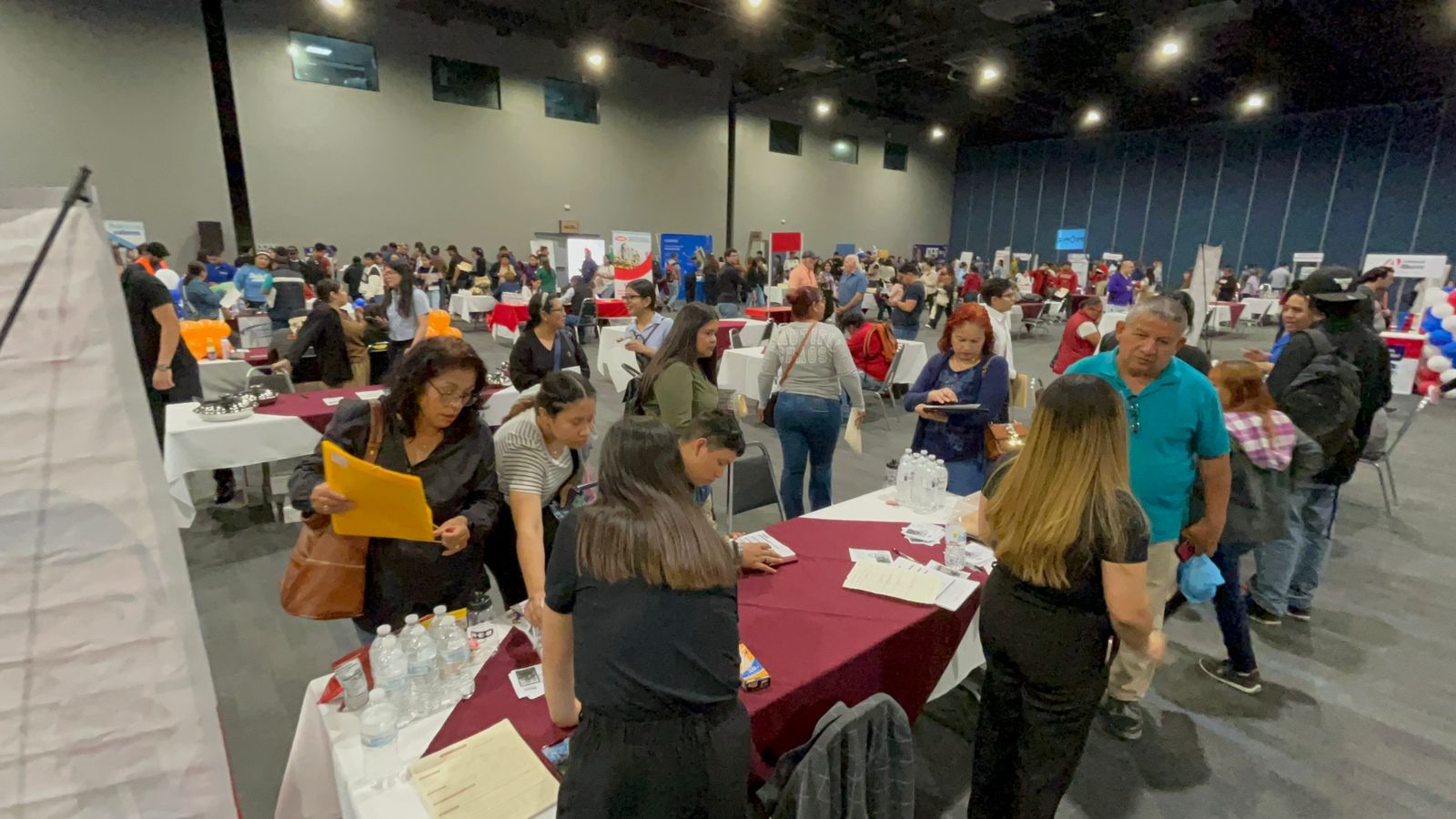 Impulsan empleo digno para mujeres en feria laboral en Reynosa