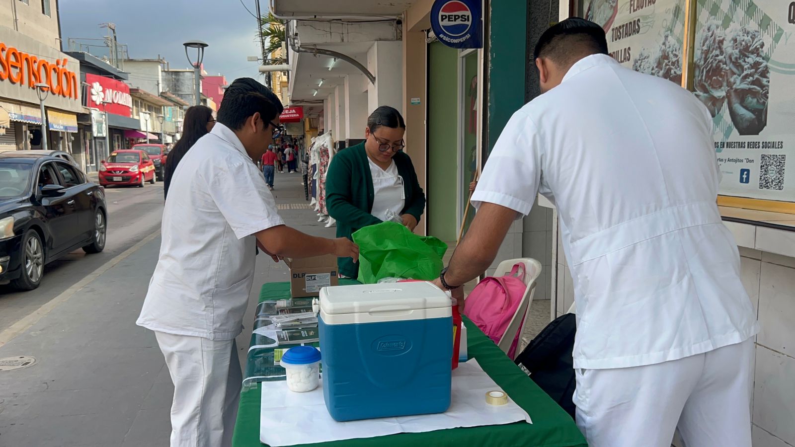Instalan campaña permanente de vacunación en el centro de Altamira