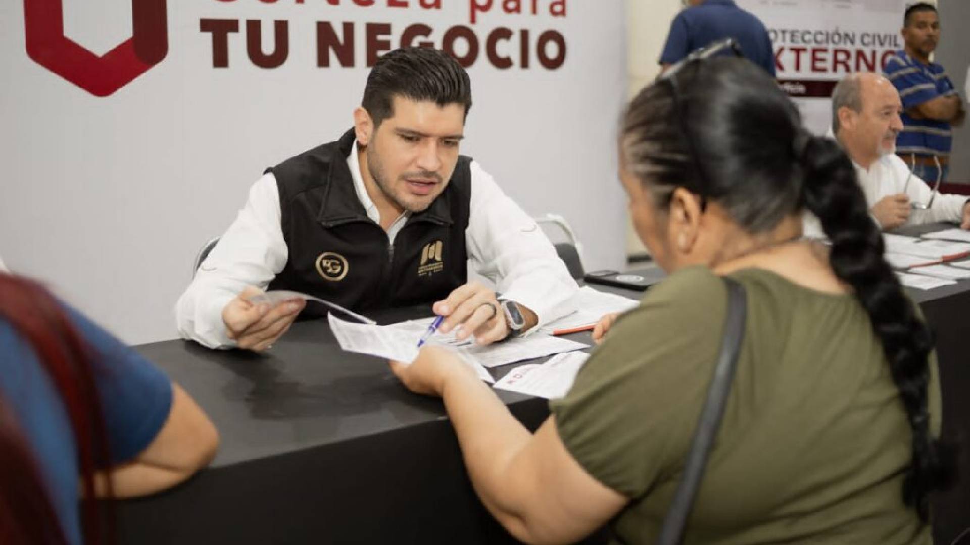 Presidente Municipal fortalece diálogo con comerciantes a través de “Certeza para tu Negocio”