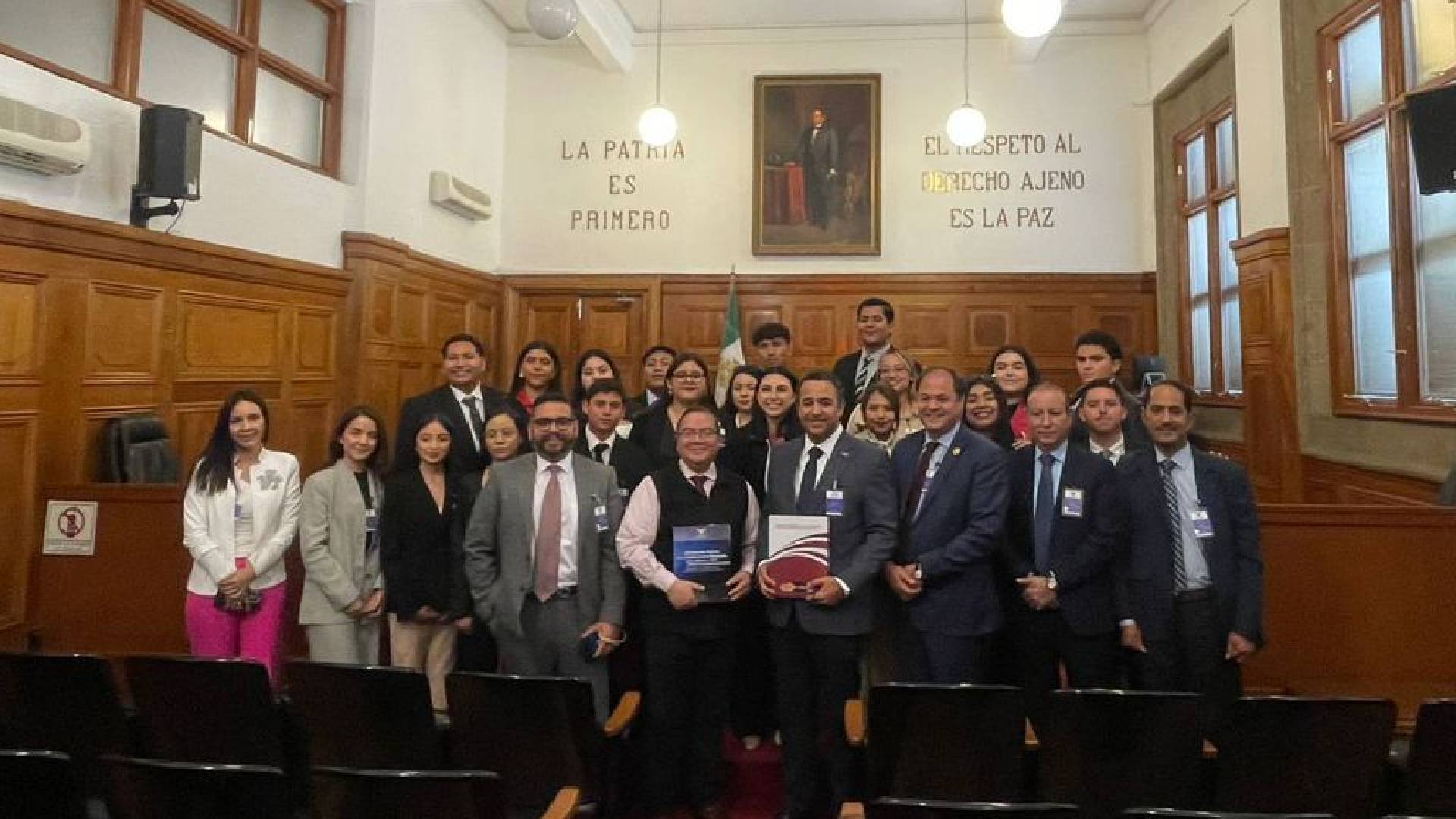 Estudiantes de la UAT refuerzan su preparación en la SCJN y Camara de Diputados