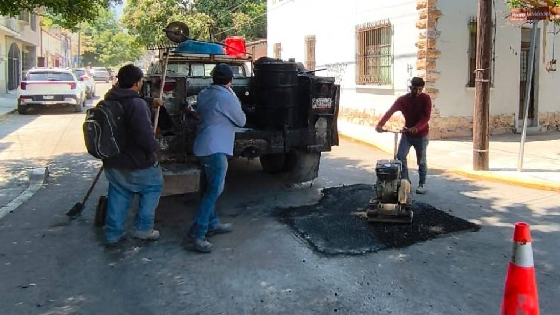Refuerza Victoria trabajos de bacheo y mejora vial durante vacaciones