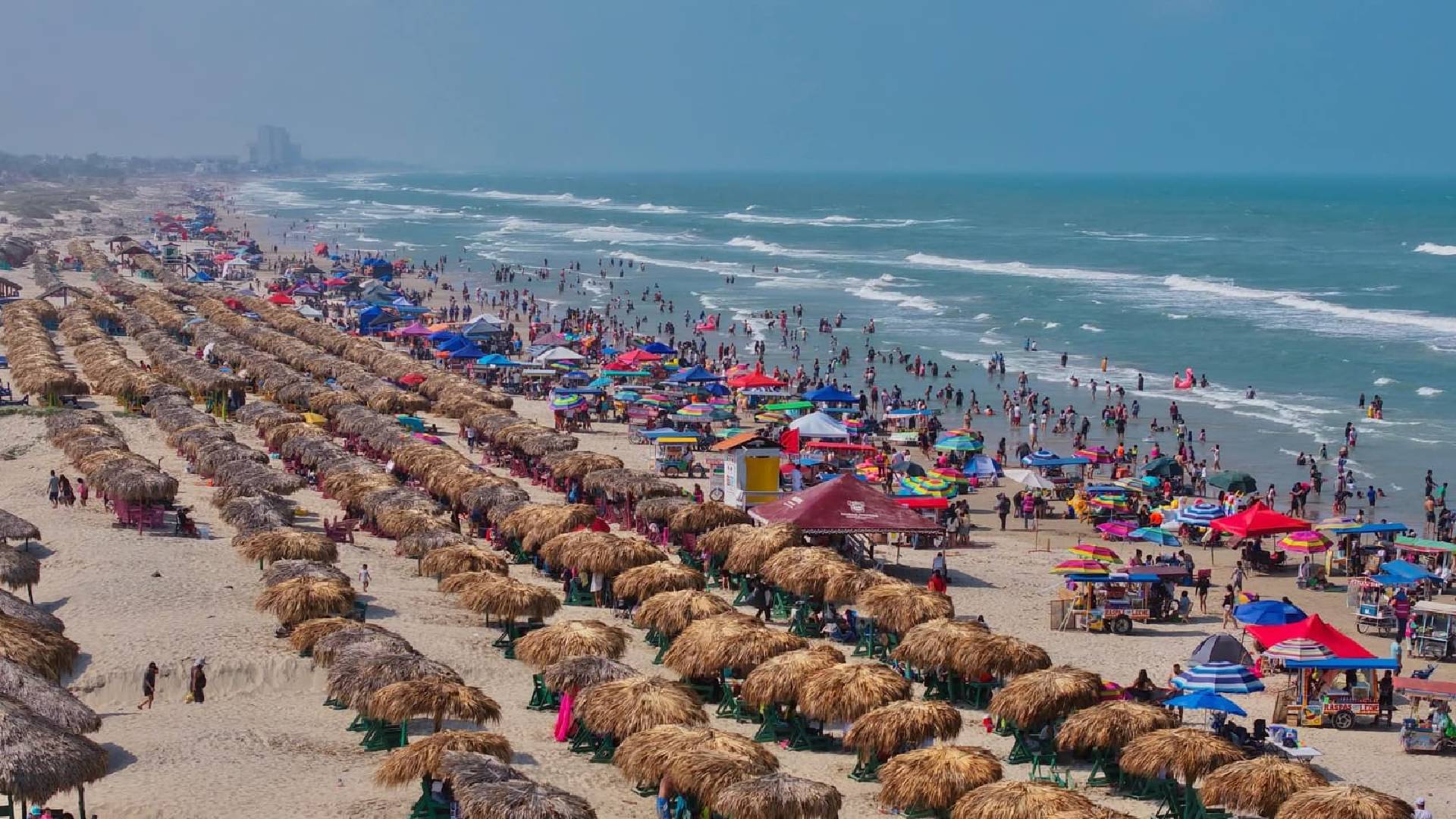 Playa Miramar alcanza lleno total en Semana Santa 2026