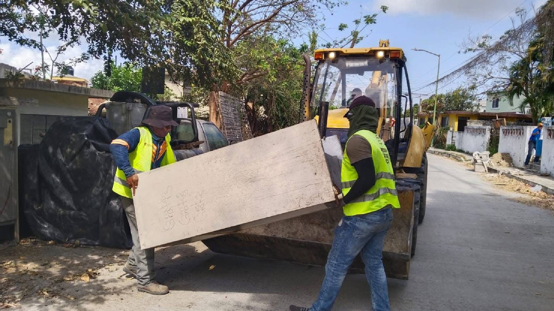 Tampico refuerza limpieza en zonas turísticas durante periodo vacacional