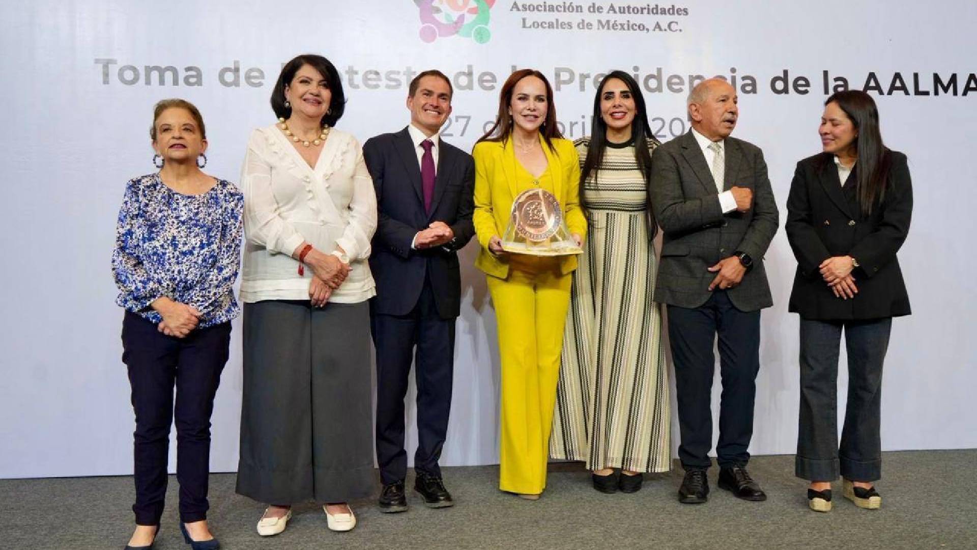 Impulsa alcaldesa Carmen Lilia Canturosas agenda municipalista en asamblea nacional de AALMAC