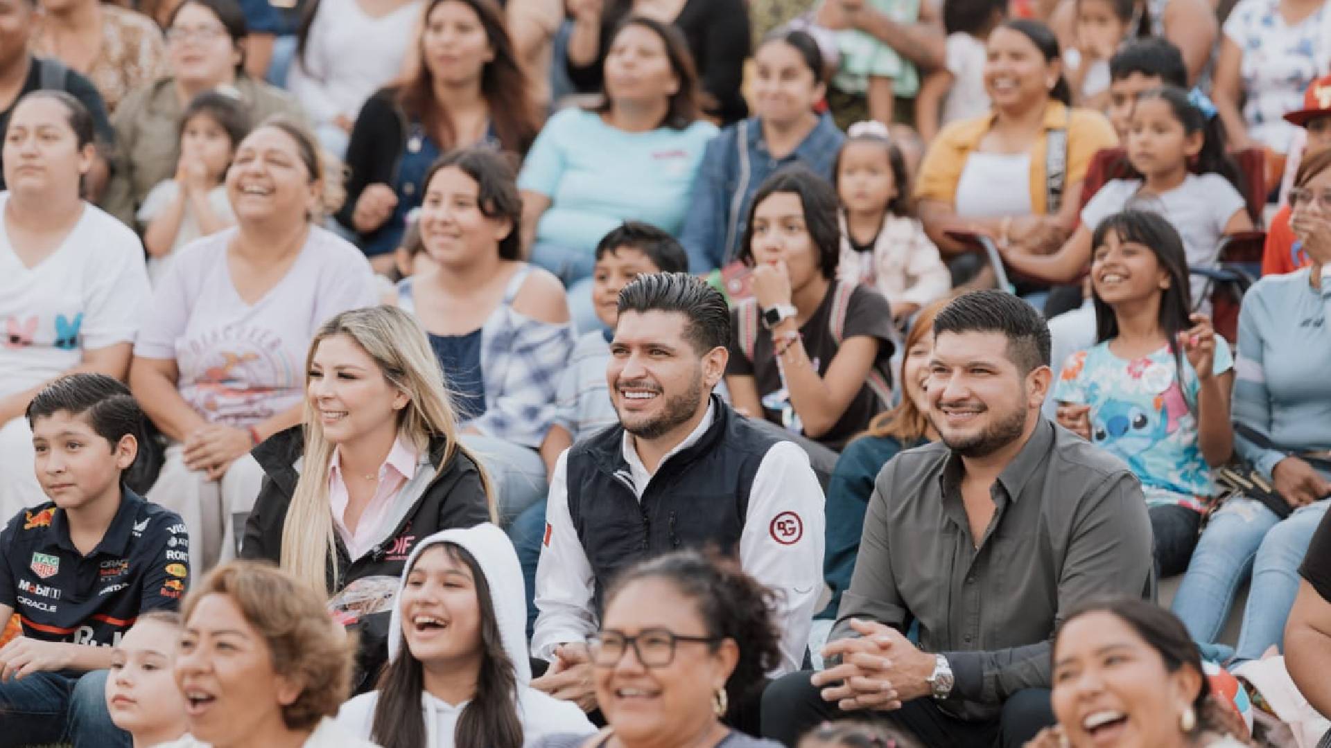 Fomentan Gobierno de Beto Granados y DIF Matamoros la convivencia familiar con cine al aire libre