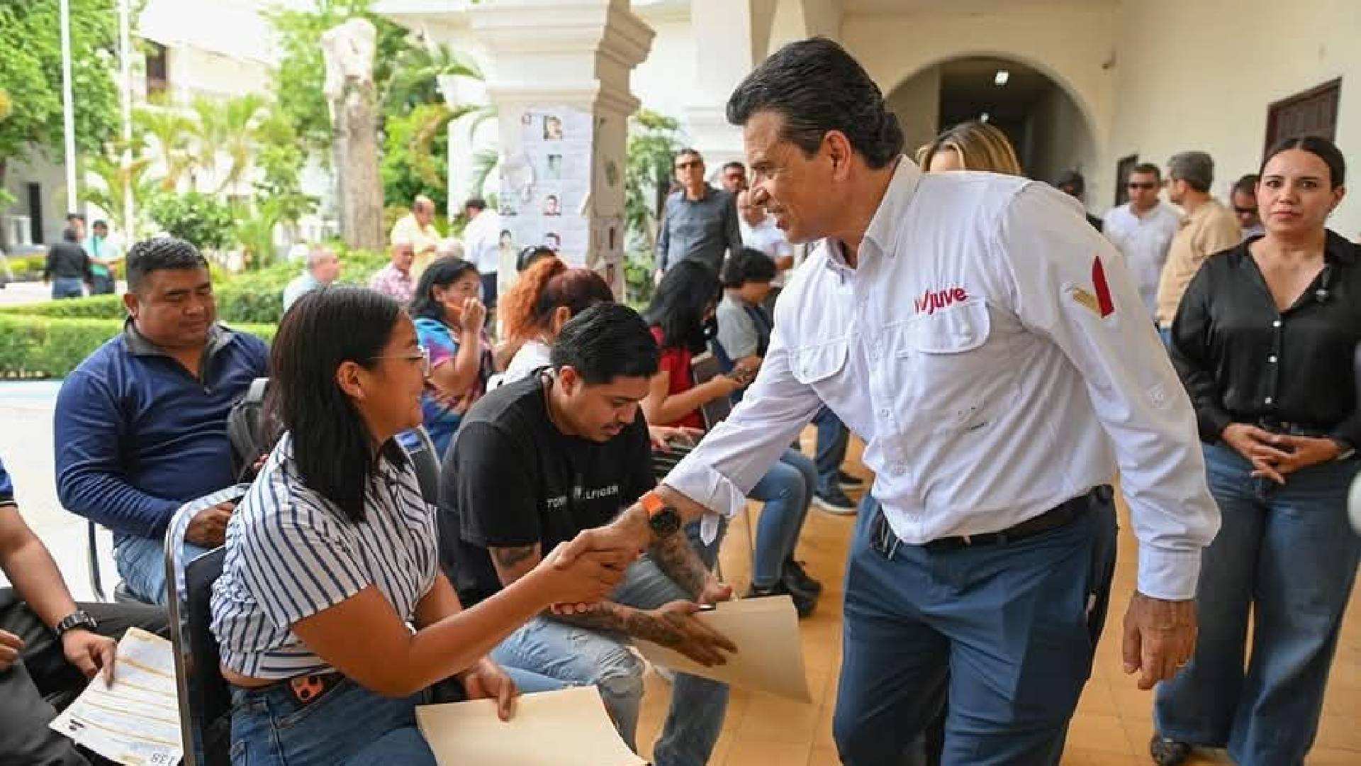 Abren jornada de empleo con cientos de vacantes en Victoria