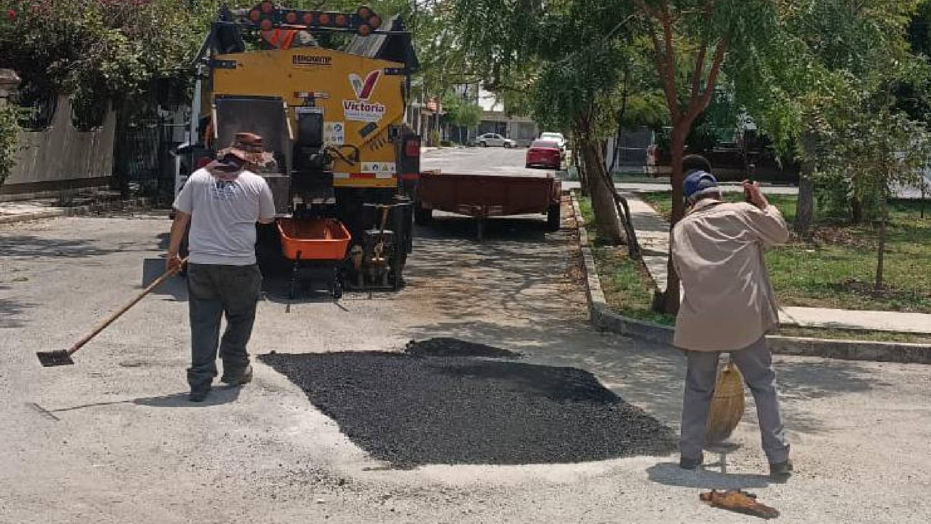 Gobierno de Victoria destinará más recursos para rehabilitar calles en la ciudad