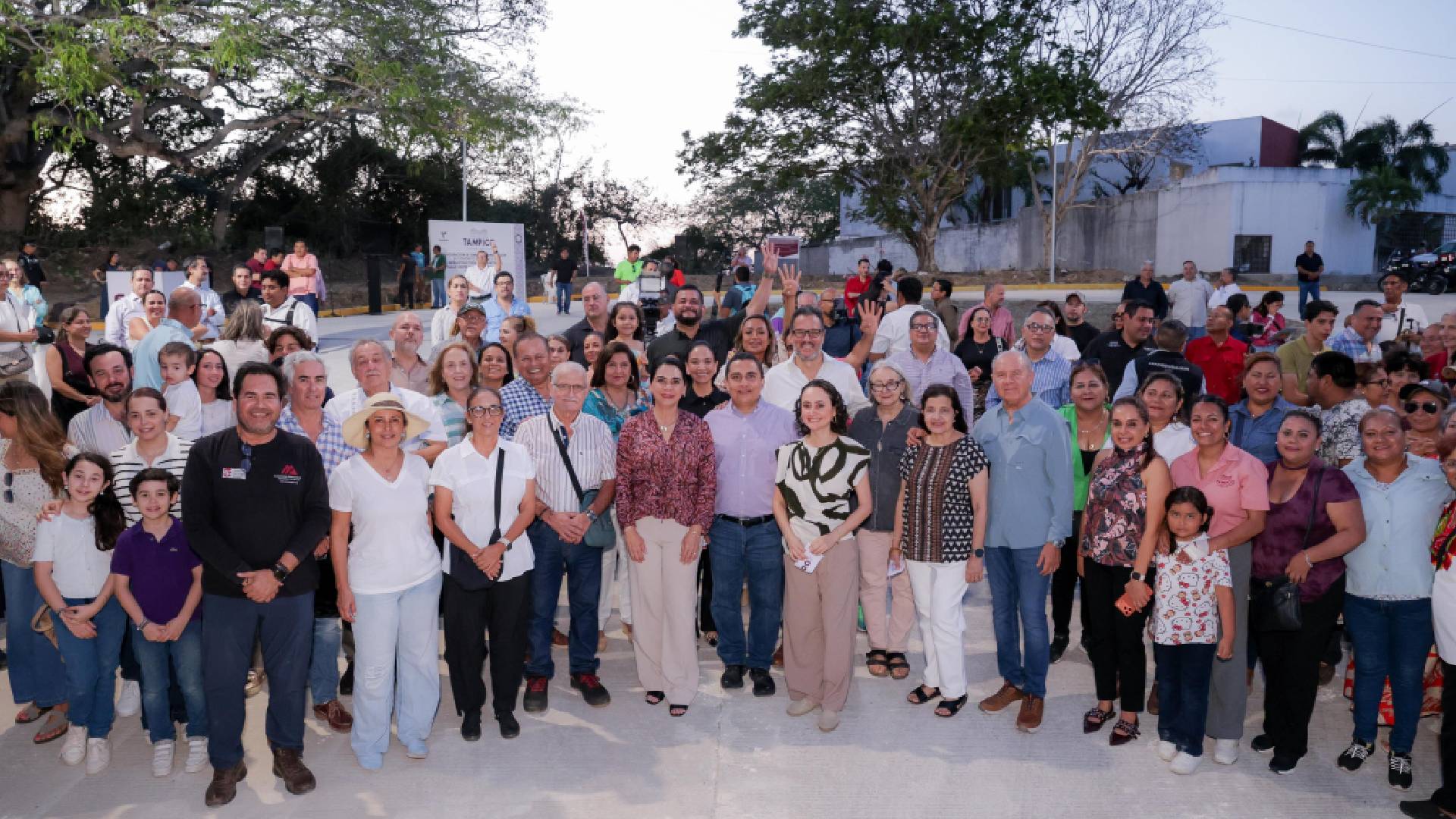 Mónica Villarreal acelera obra pública y atiende rezago histórico en el Fraccionamiento El Ojital
