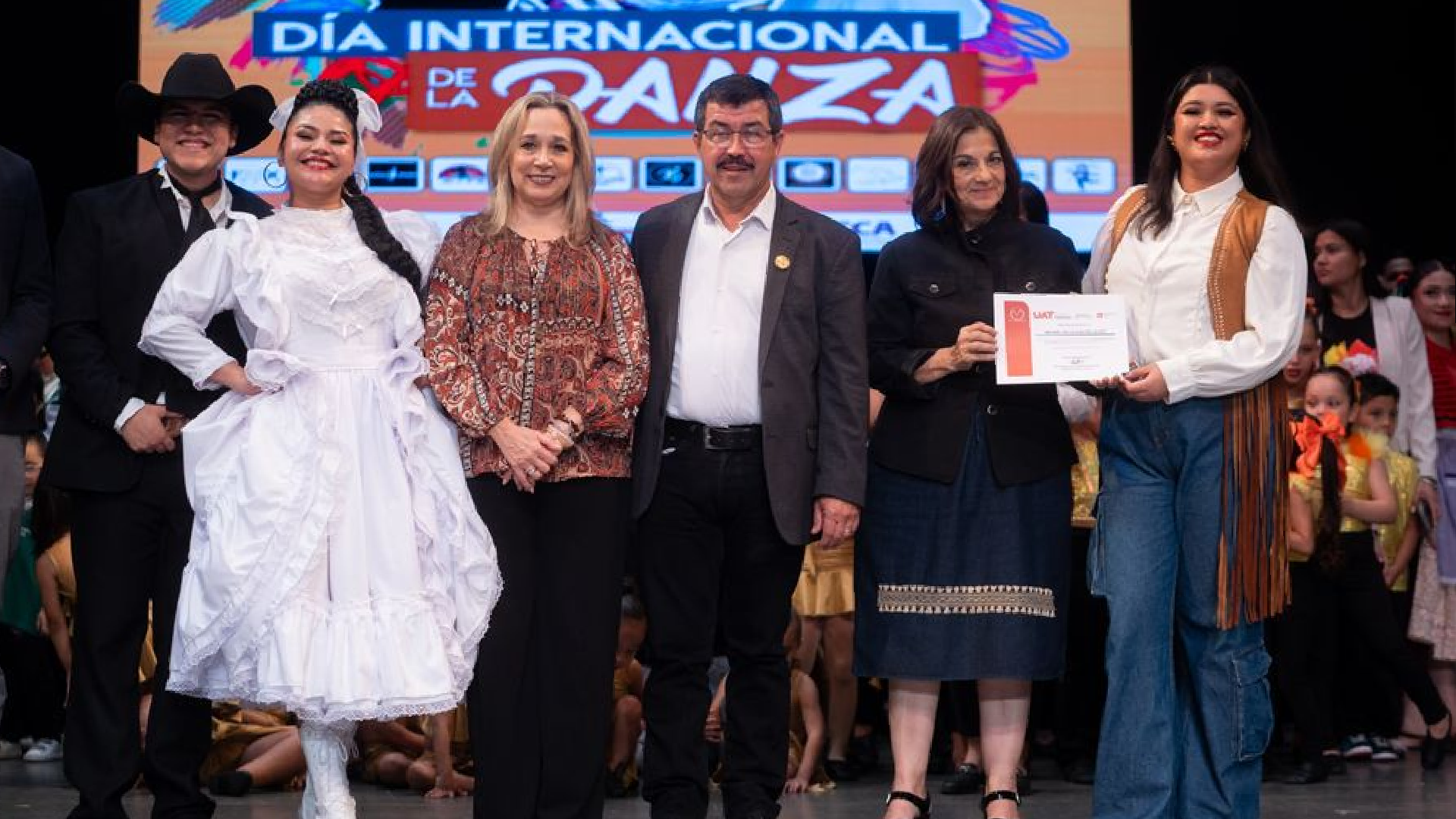Celebran en la UAT el Día Internacional de la Danza con espectáculo artístico