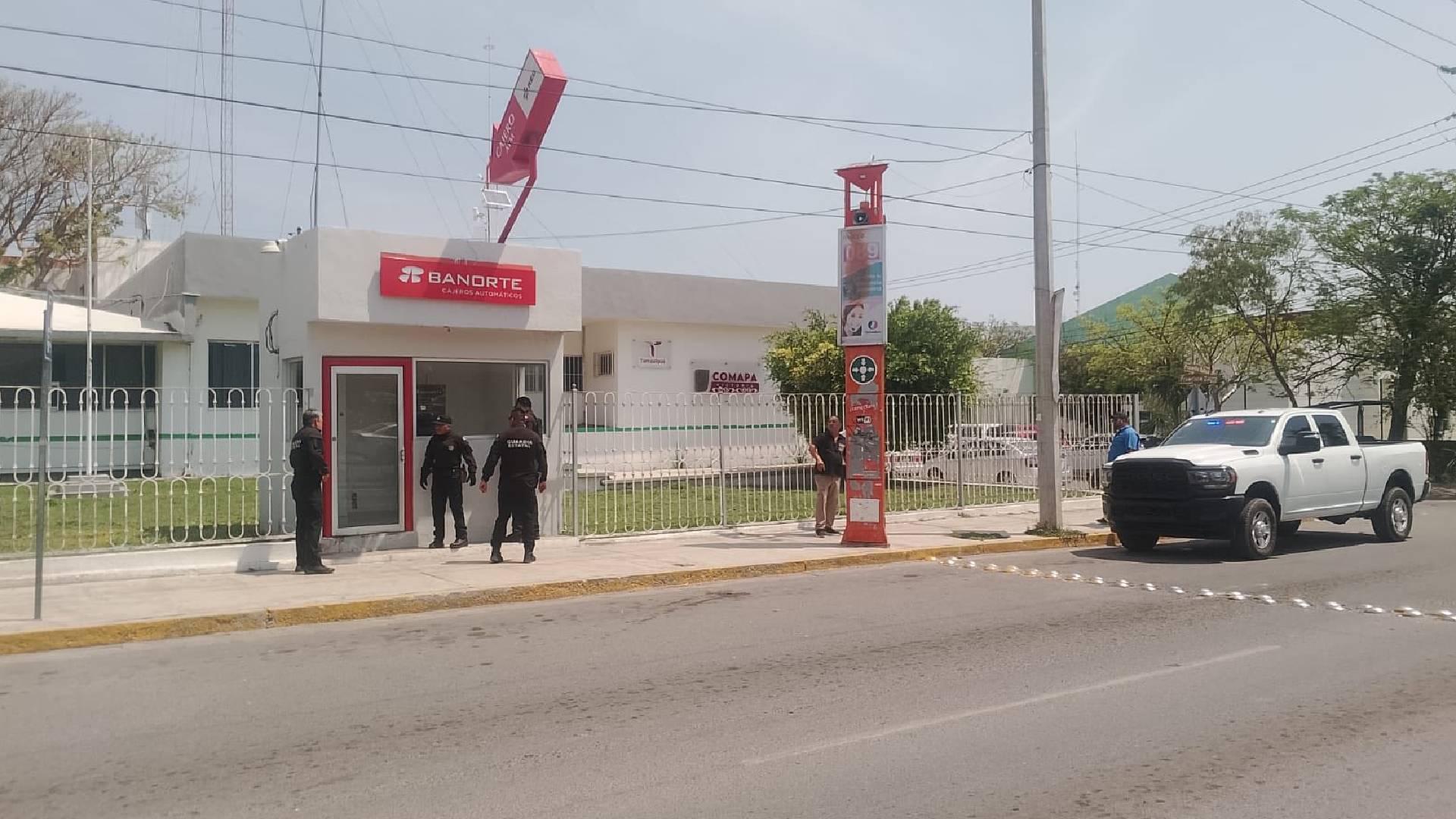 Descartan robo tras reporte de cajero abierto en Ciudad Victoria