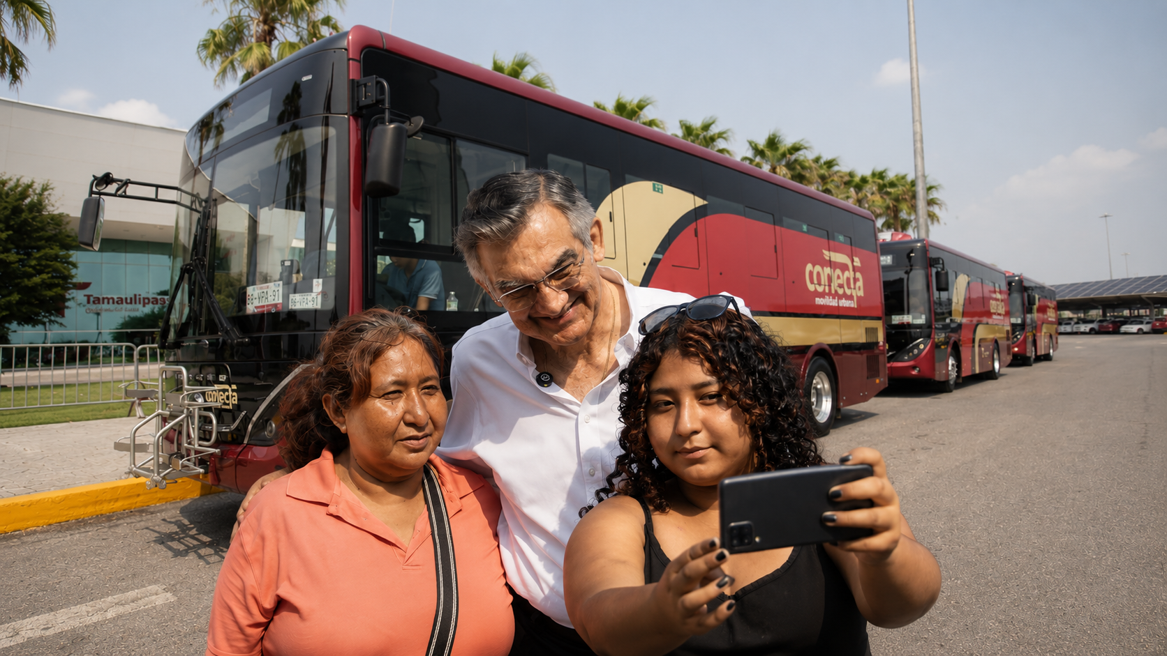 Américo Villarreal pone en marcha a modernización del transporte público