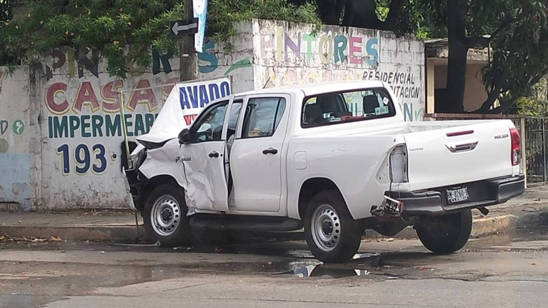 Choque entre camionetas deja dos lesionados en Ciudad Madero