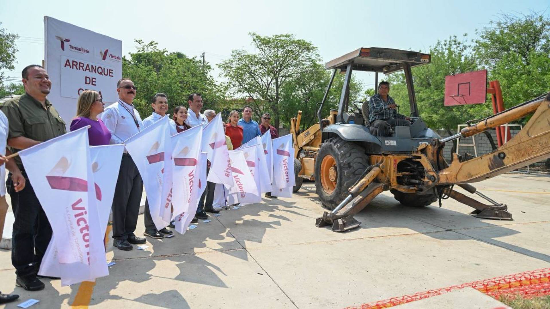 Inicia construcción de techumbre en Secundaria Técnica 54 en Victoria