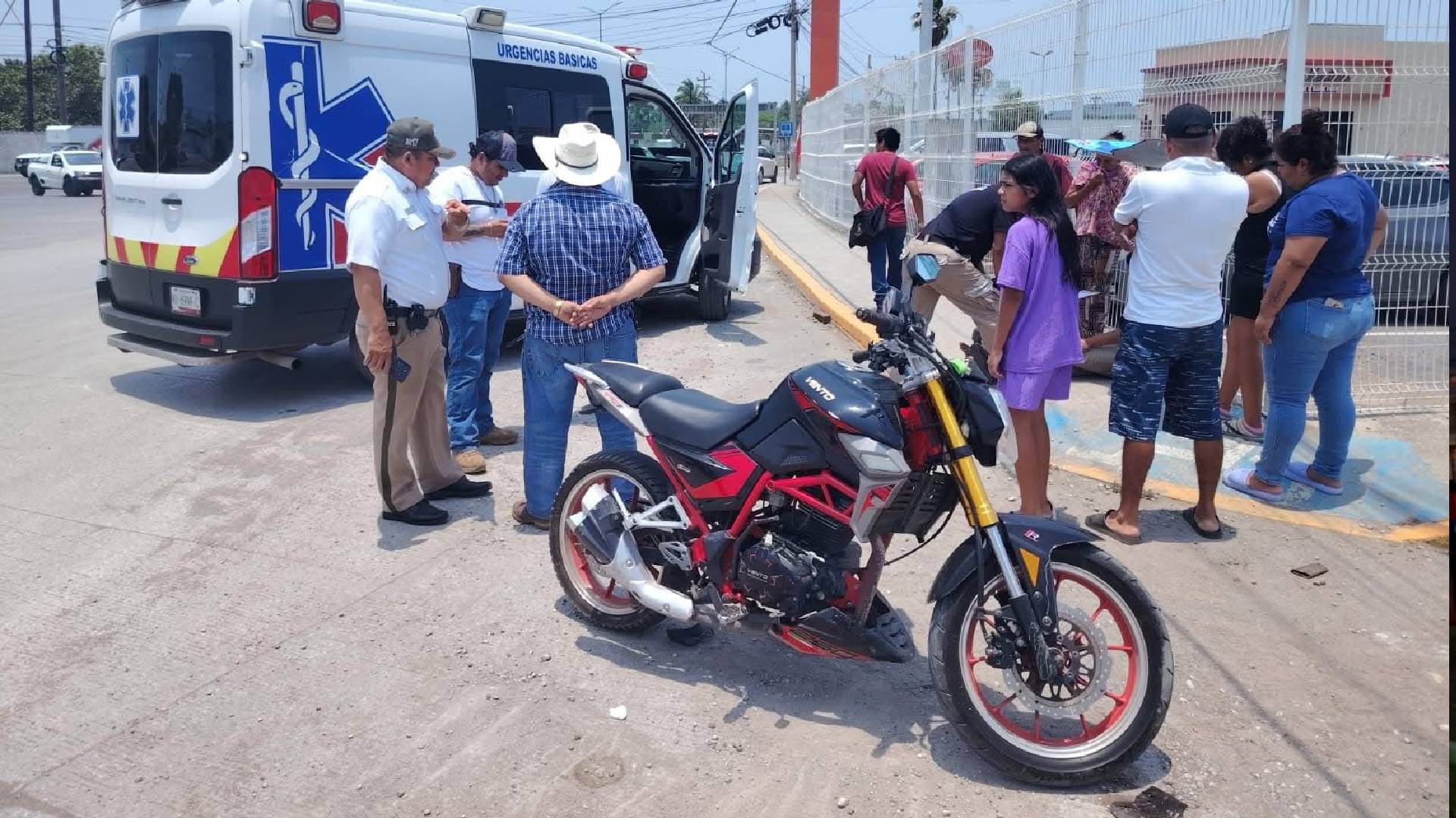 Estudiante del CBTA resulta herido tras fuerte choque en Altamira
