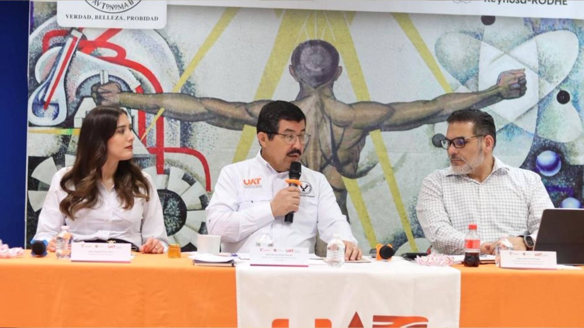 UAT fortalece alianzas con industria automotriz y tecnológica