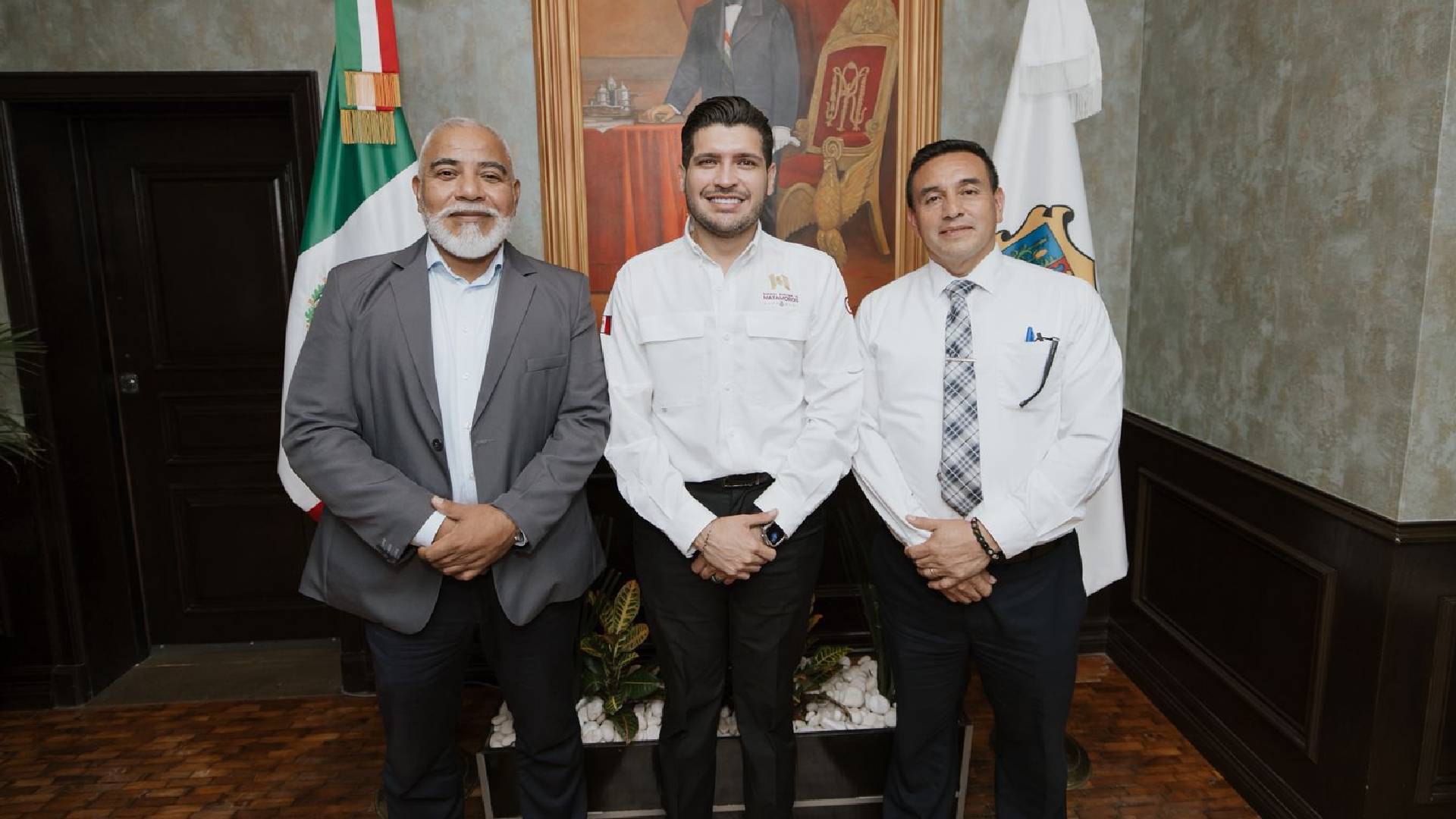 Beto Granados se reúne con directivos de CFE para atender apagones en Matamoros