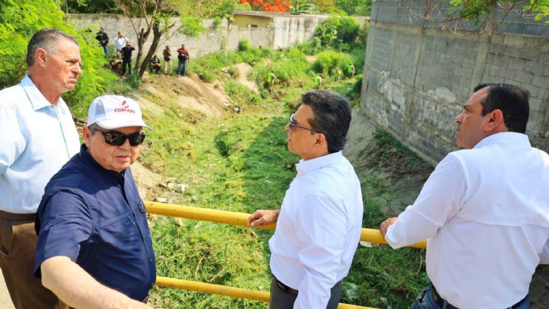 Lalo Gattás intensifica limpieza de drenes ante lluvias