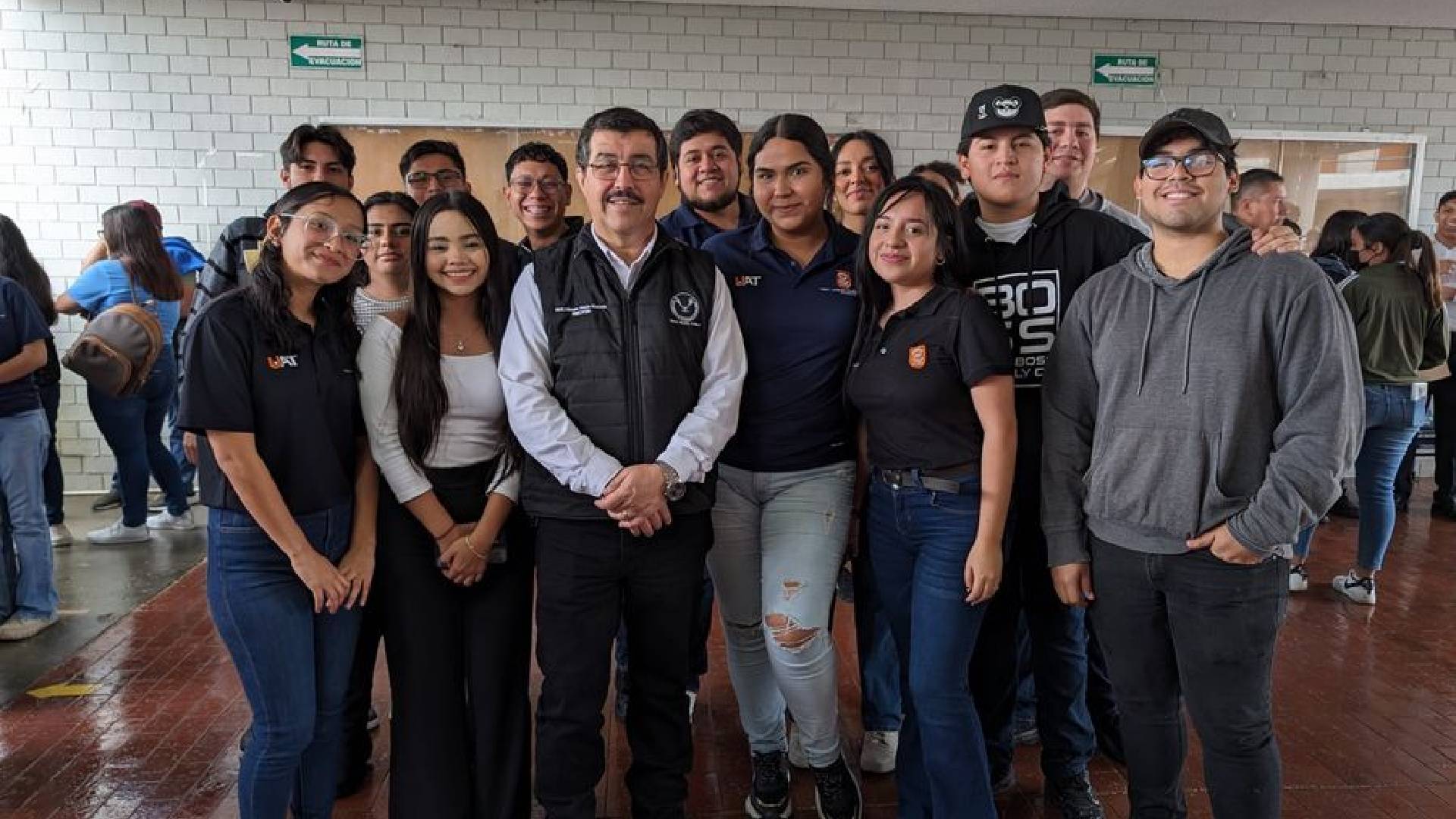 Dámaso Anaya destaca papel de jóvenes en Tamaulipas