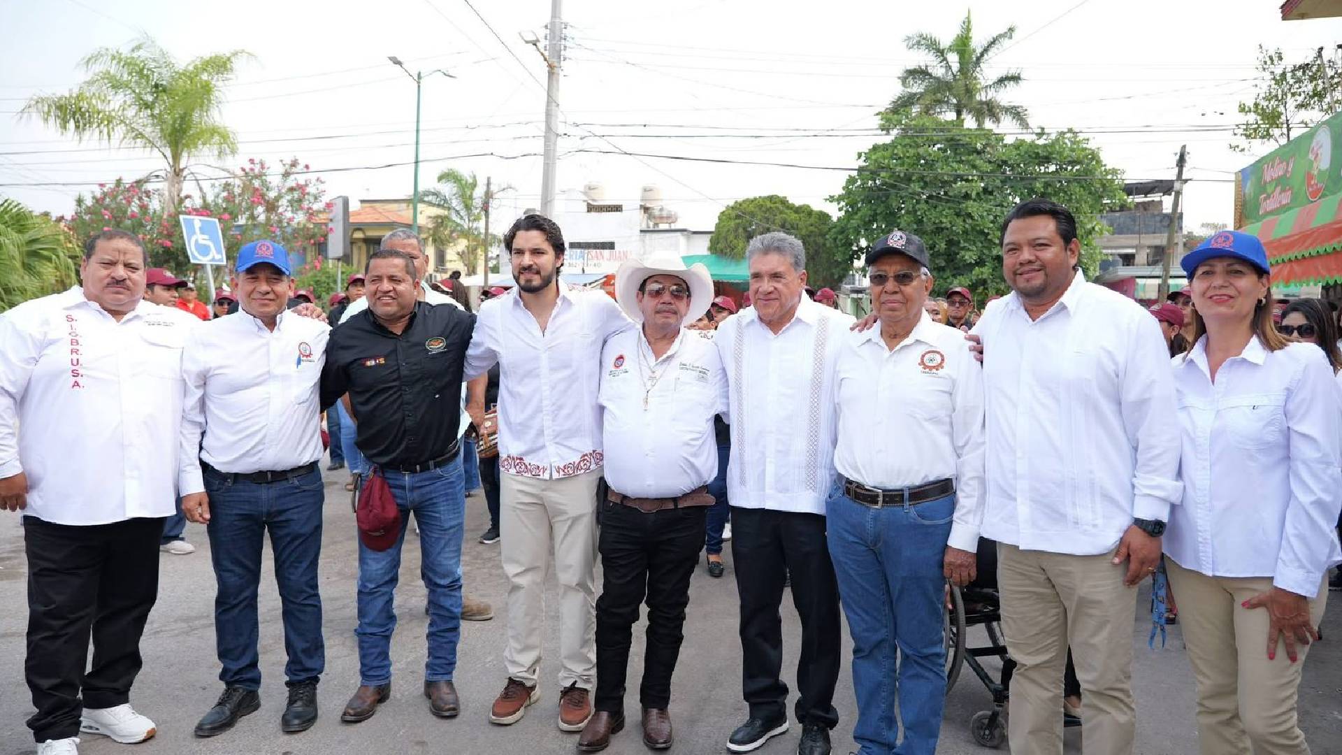 Armando Martínez reafirma respaldo al sector obrero en Altamira