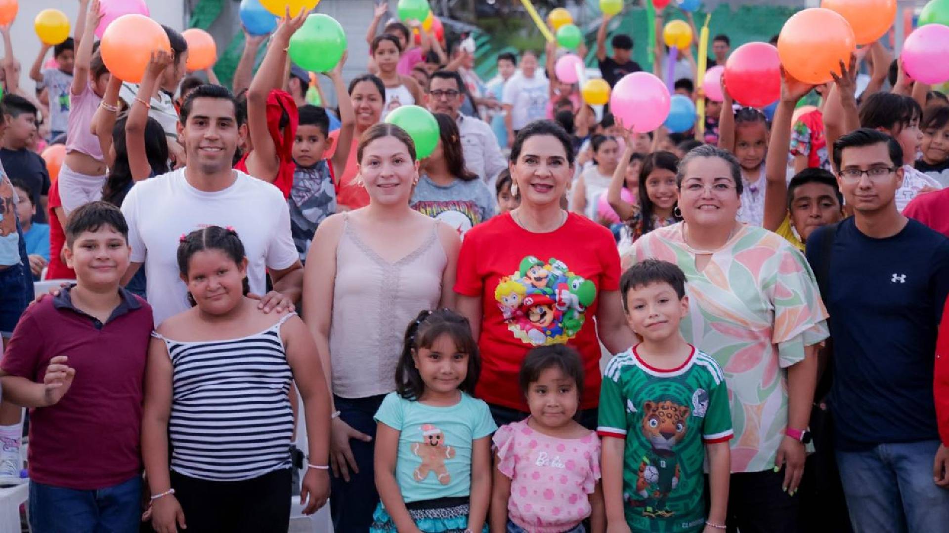 Mónica Villarreal encabeza nueva jornada de “Cine en Tu Colonia”