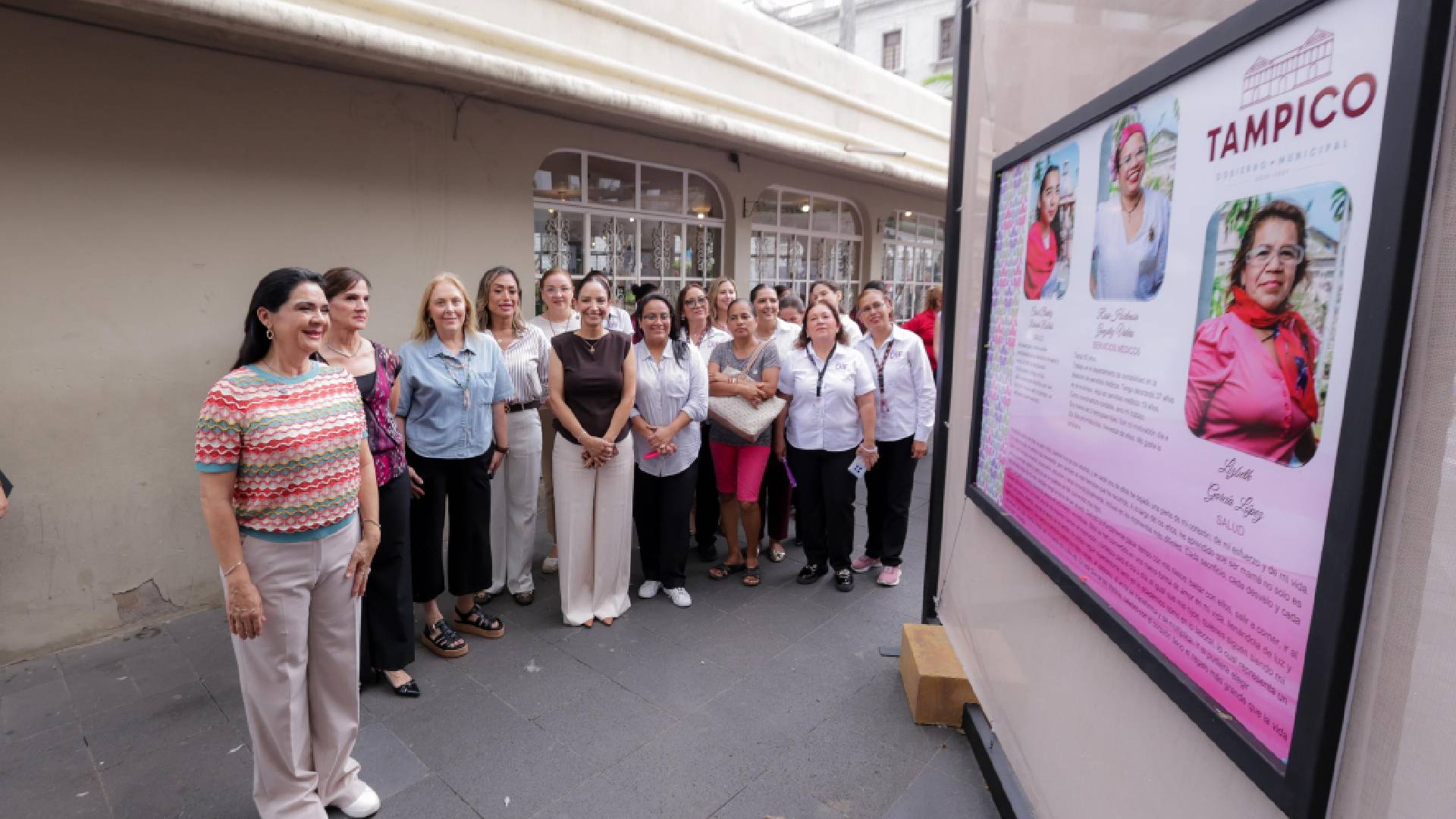 Mónica Villarreal reconoce a madres trabajadoras de Tampico