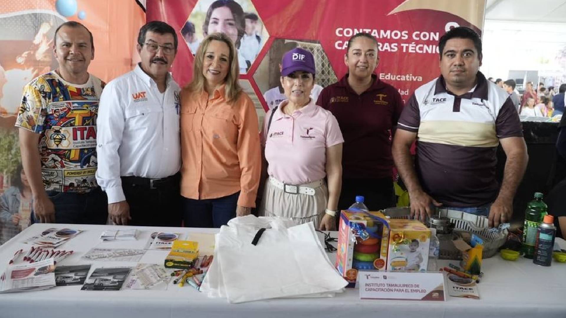 UAT participa en brigadas “Transformando Familias” en Abasolo