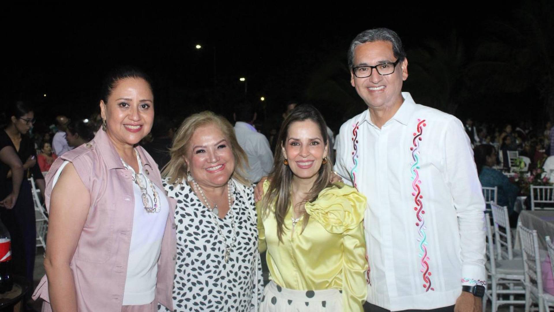 Erasmo González reconoce al magisterio con festejo en Ciudad Madero
