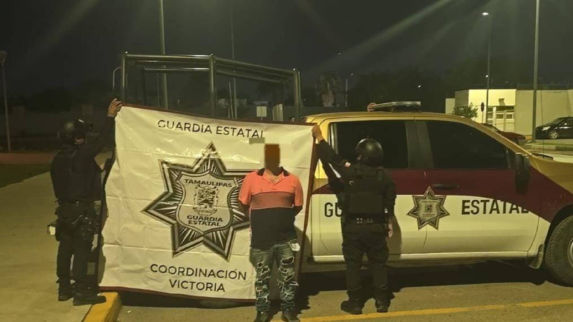 Le salió caro el trago: acaba detenido tras asalto con violencia en tienda de Victoria