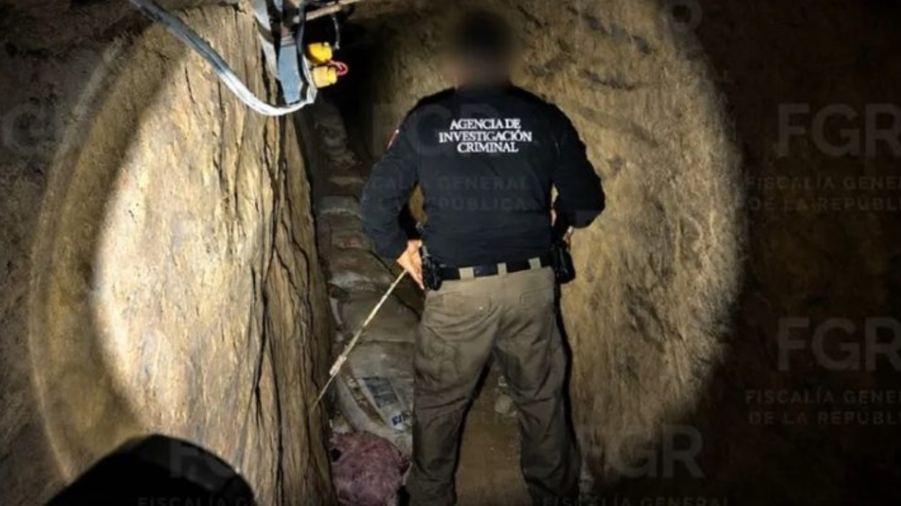 Descubren túnel huachicolero conectado a ducto de Pemex